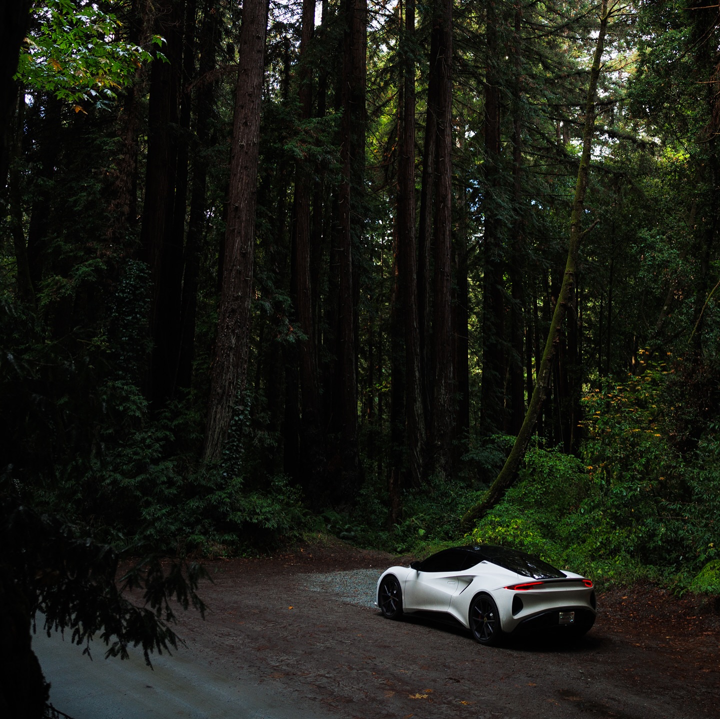 Lotus Emira V6 photo 8